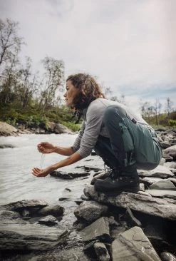 Lundhags Makke Pants Women -Udendørs Udstyrsbutik 21700072 9